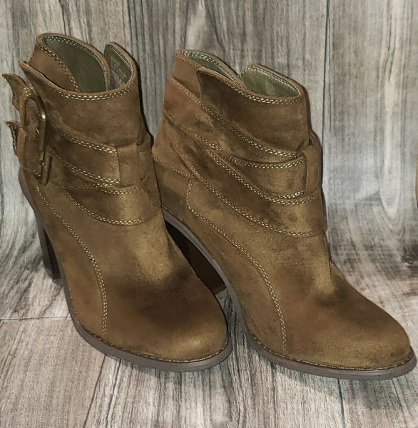 Womens Brown Boots JustFab Branlee Faux Suede Buckle Criss Cross Boots Size 8