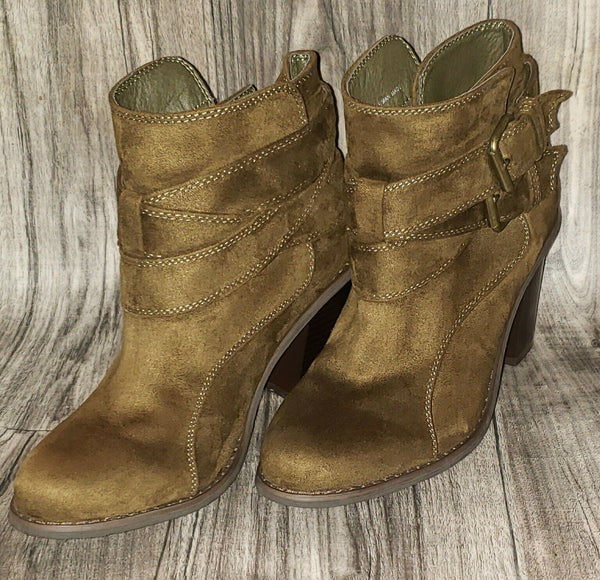 Womens Brown Boots JustFab Branlee Faux Suede Buckle Criss Cross Boots Size 8