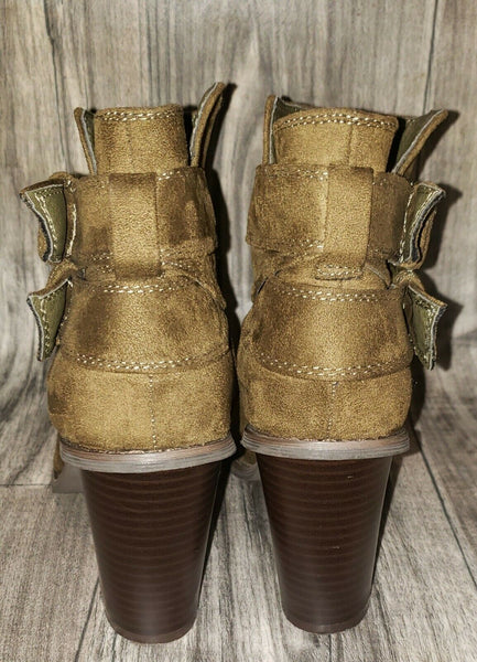 Womens Brown Boots JustFab Branlee Faux Suede Buckle Criss Cross Boots Size 8